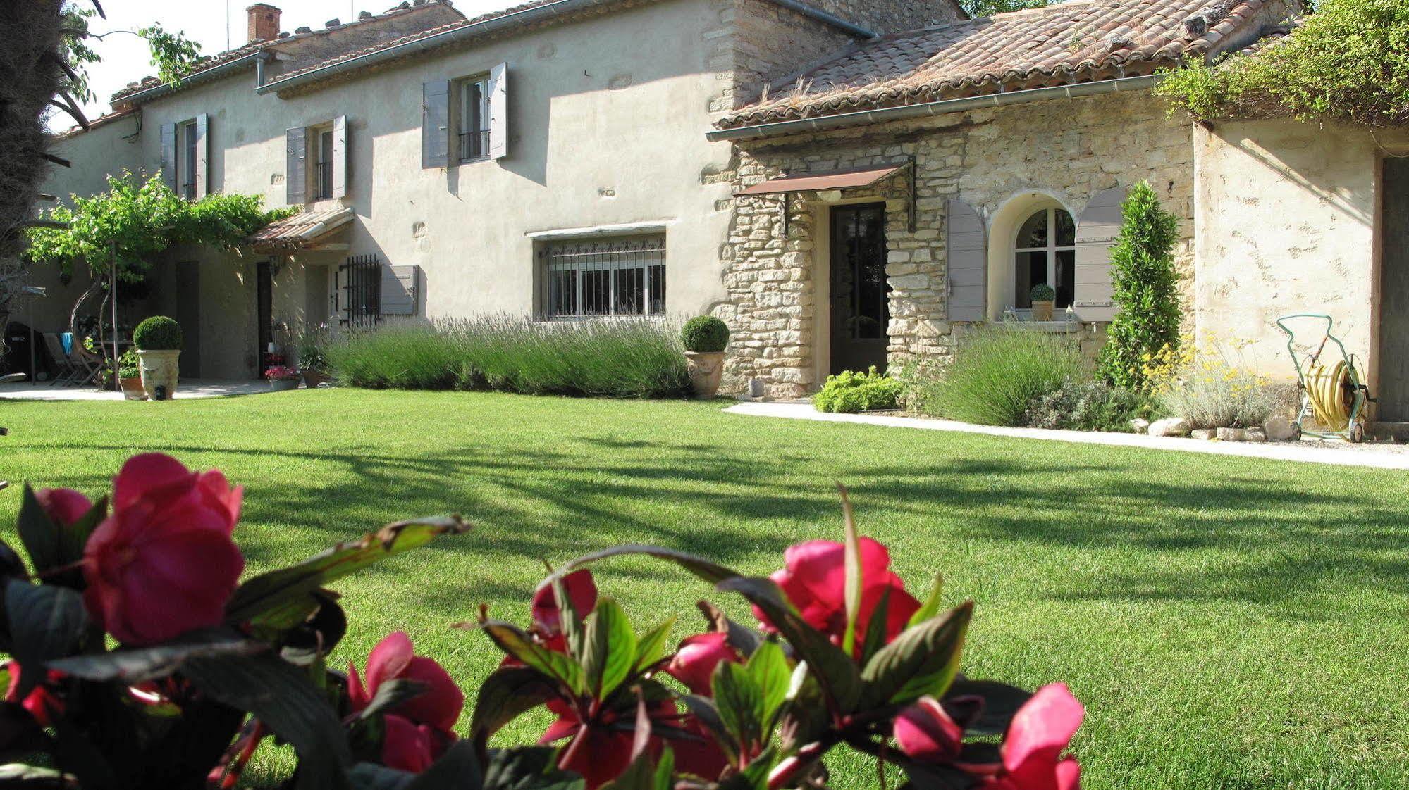 Le Mas De L'Olivier Hotel Loriol-du-Comtat Exterior photo